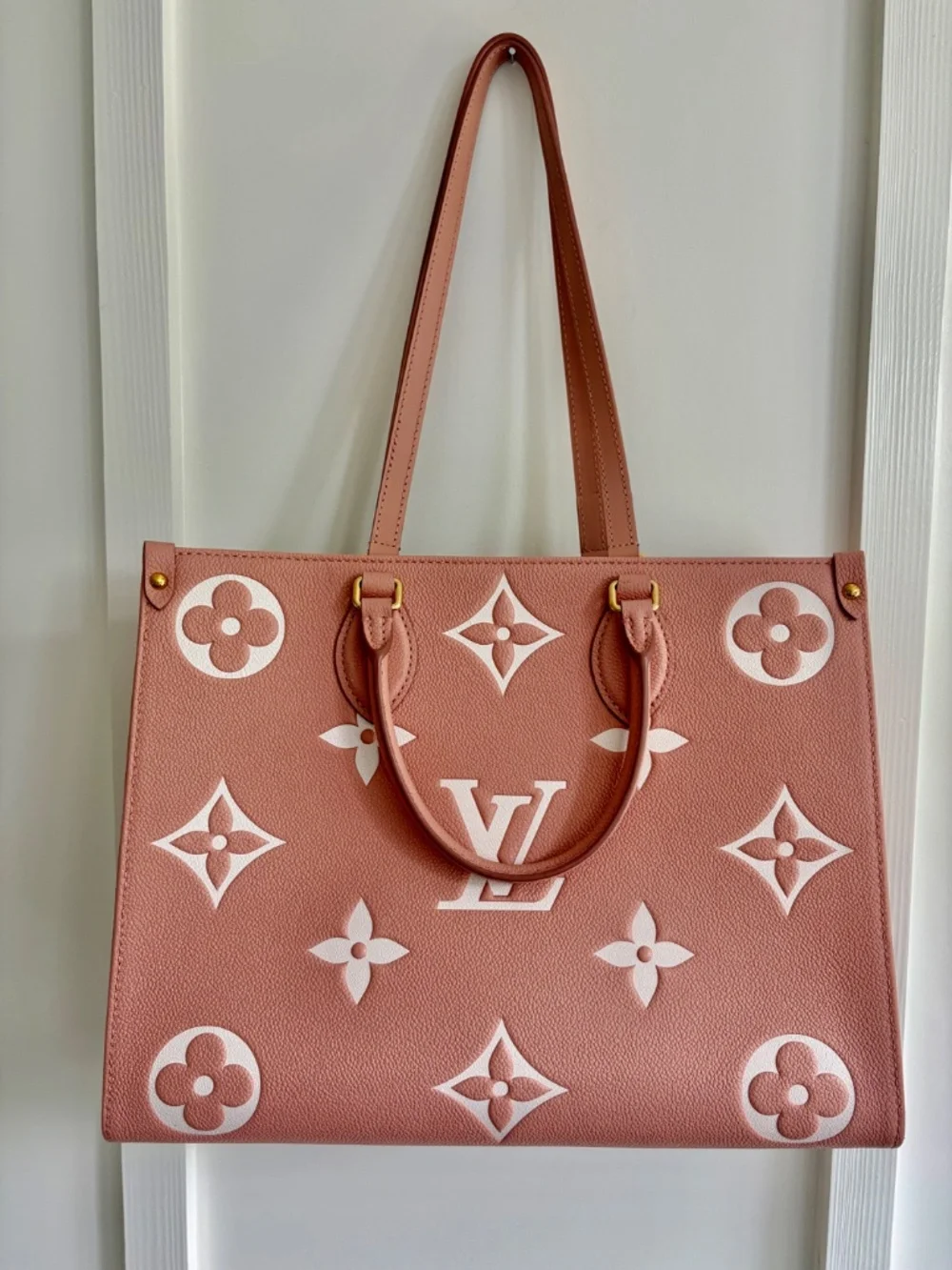 Louis Vuitton OnTheGo MM Giant Monogram Empreinte Leather Tote – Pink/Rose